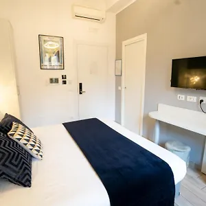 3* 게스트하우스 Archi Di